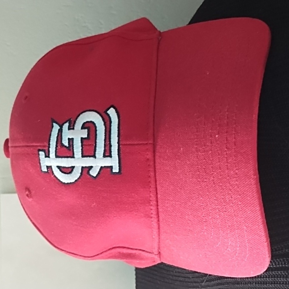 St Louis Cardinals Red Ball Cap Hat adjustable back